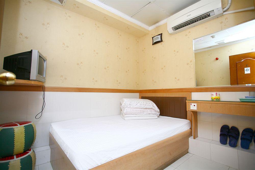Me Easy Hostel Хонконг Екстериор снимка