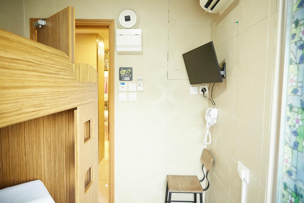 Me Easy Hostel Хонконг Екстериор снимка