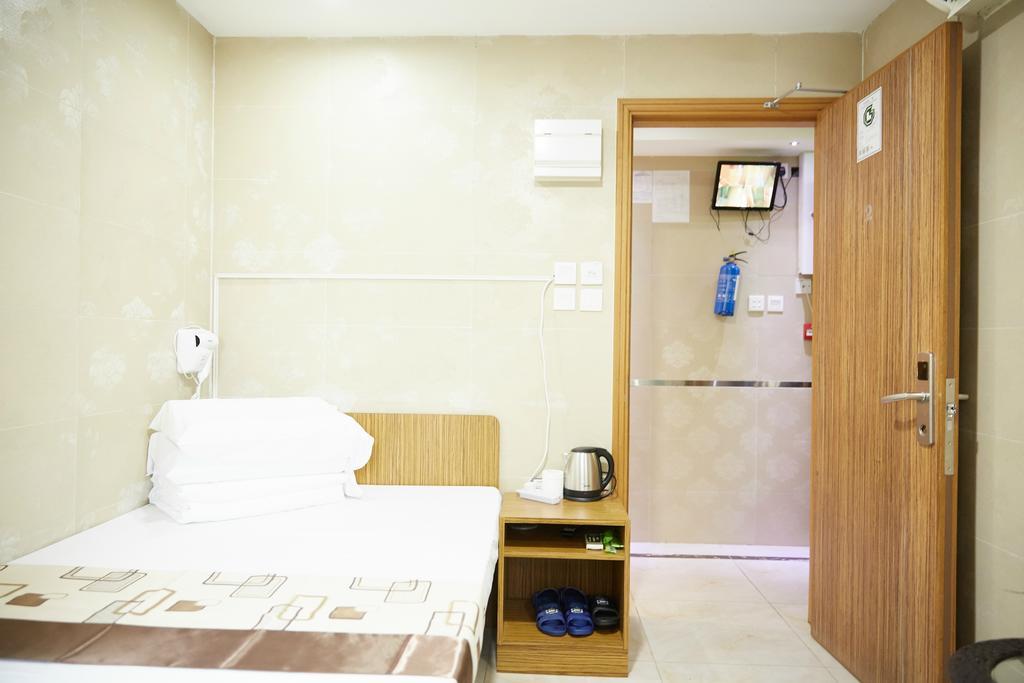 Me Easy Hostel Хонконг Екстериор снимка