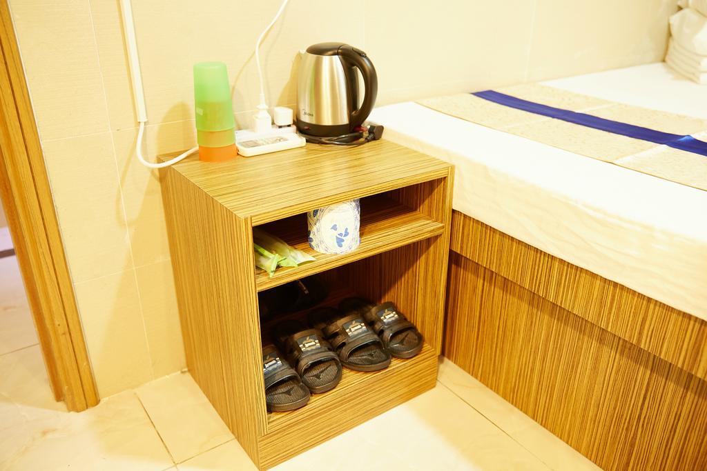 Me Easy Hostel Хонконг Екстериор снимка