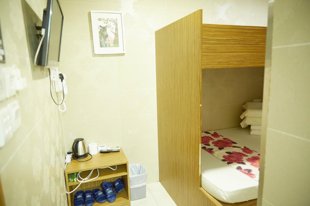 Me Easy Hostel Хонконг Екстериор снимка