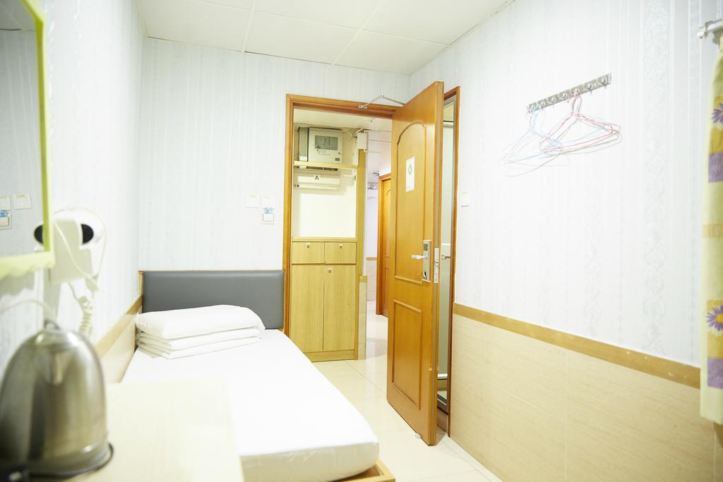 Me Easy Hostel Хонконг Екстериор снимка