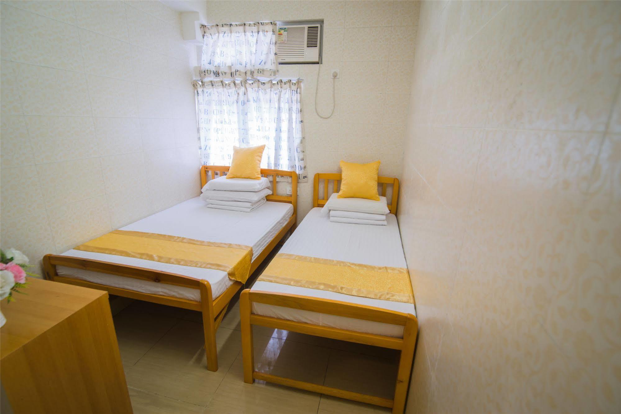 Me Easy Hostel Хонконг Екстериор снимка